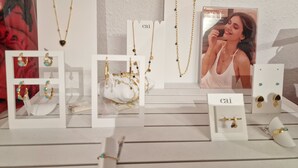 #outfitoftheday #mode #mettmann #fashion #boutique #modefreiheit #mettmanncity #shopmettmann Dezember 2024 - Modeschmuck